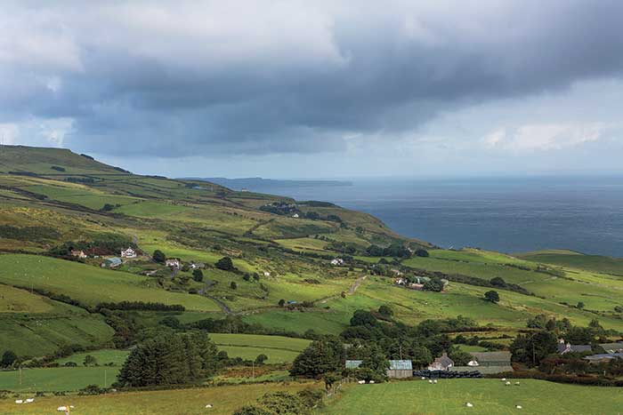 question 3 northern ireland Test your knowledge of northern ireland, a quiz for everyone by saints & scholars. question 3 northern ireland Test your knowledge of northern ireland, a quiz for everyone by saints & scholars.