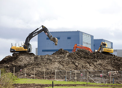 The government has reached a deal to support the construction of a new nuclear power station at Hinkley Point in Somerset, agreeing a package that could mean power generator EDF will receive above-market payments for 35 years.