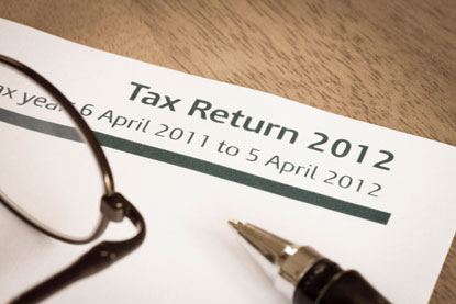 Tax return Photo: Shutterstock