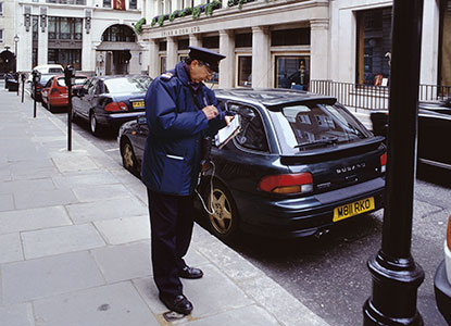 Traffic warden_Alamy