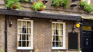 An analysis of local government assets by the Taxpayers Alliance has found that councils across the UK own 580 restaurants, more than 370 pubs, nearly 200 shopping centres and 174 hotels. 