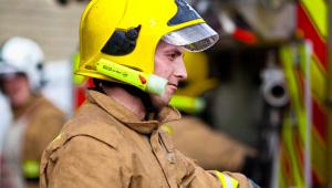 Fire fighter