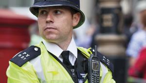 Metropolitan Police officer - photo: iStock