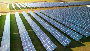 solar-panel-produces-green-environmentaly-friendly