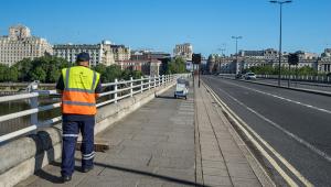 Public sector street worker 