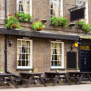 An analysis of local government assets by the Taxpayers Alliance has found that councils across the UK own 580 restaurants, more than 370 pubs, nearly 200 shopping centres and 174 hotels. 