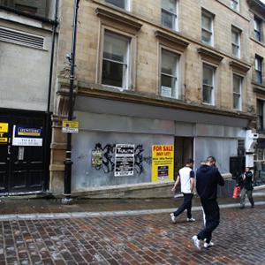 Cities across the UK are falling further behind London and need to be given greater financial powers to grow alongside the capital, a report by the Centre for Cities has found today.