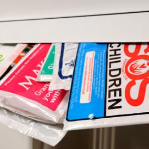 Charity collection Photo: Alamy