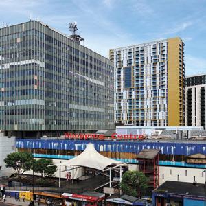 Elephant and Castle shopping centre ALAMY