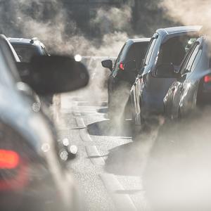 Car exhaust fumes Shutterstock 553591285