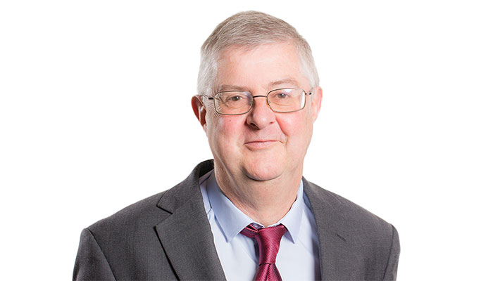 A blueprint for Welsh councils reform, which will set out more details of plans to pool some services at regional level, will be published early next year, Welsh local government secretary Mark Drakeford has said.