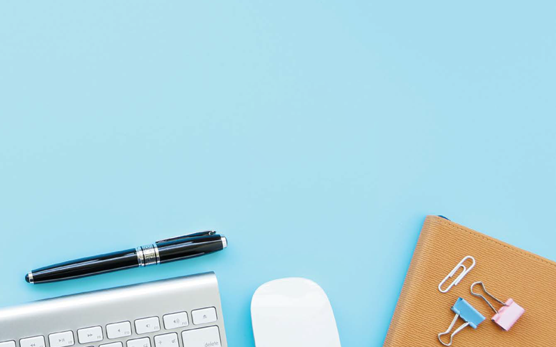 keyboard paperclips mouse pen. credit_shutterstock_739891408