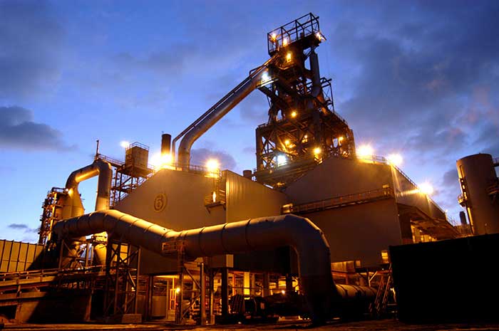 Port Talbot steel plant Photo: Wikipedia David Cameron has pledged the UK government will do “everything we can” to keep the steel plant at Port Talbot in Wales open, but indicated nationalisation of the facility was not likely.