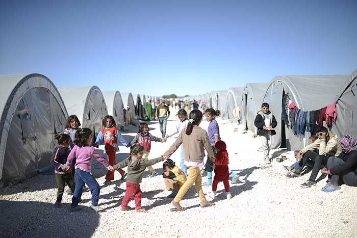 Syrian refugees Photo: Shutterstock The government is on track to fulfill its pledge to settle 20,000 Syrian refugees by 2020 after the Home Office announced it had secured the necessary places with councils across the UK.